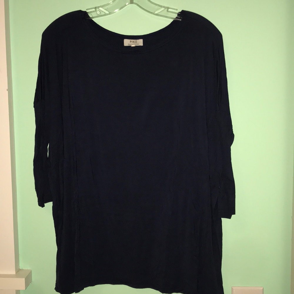 Navy blue Piko 3/4 sleeve shirt